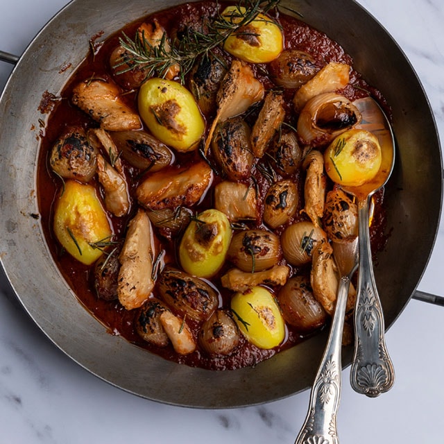 NoChicken Chunks Στιφάδο με Δεντρολίβανο NoChicken Chunks Στιφάδο με Δεντρολίβανο