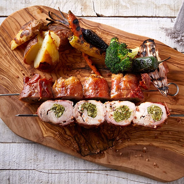 Γεμιστό Κοτόπουλο με Salsa Verde Προσούτο σε Σουβλάκι