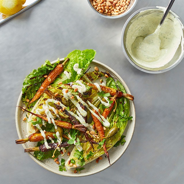 Ψητό Μαρούλι & Καρότα με Ranch Dressing Ψητό Μαρούλι & Καρότα με Ranch Dressing