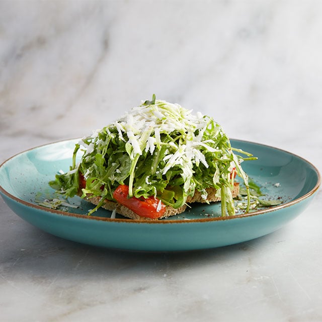 Open Face Sandwich με Αβοκάντο και Τομάτα Ψητή Open Face Sandwich με Αβοκάντο και Τομάτα Ψητή