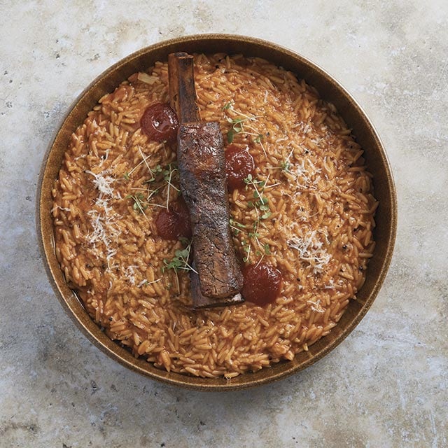 Short Ribs με Κριθαράκι