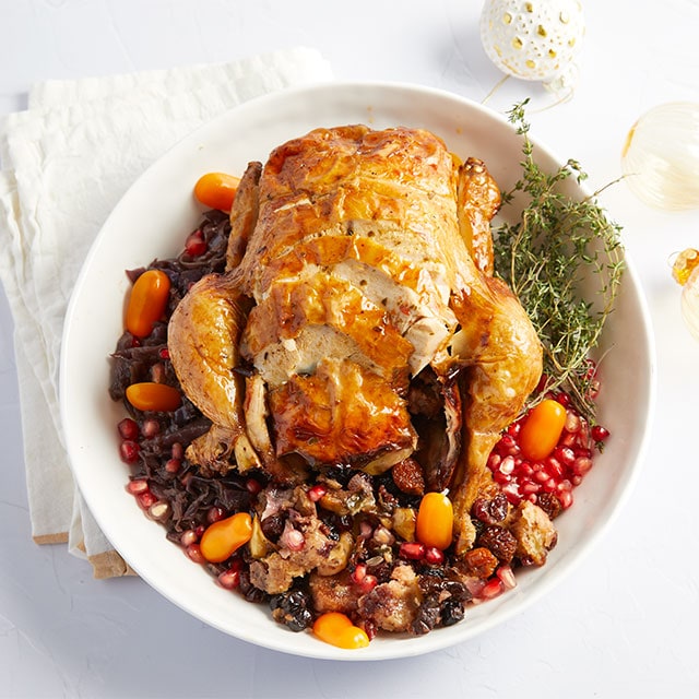 Γεμιστή Γαλοπούλα με Μήλο, Φασκόμηλο και Κάσιους