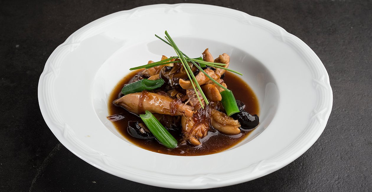 Stir fried Κοτόπουλο, με Soy Sauce, Μανιτάρια Σιτάκε, Λεμονόχορτο και Τζίντζερ – - συνταγή