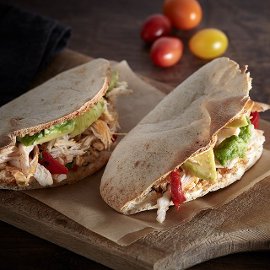 Tacos Γαλοπούλας με Αβοκάντο και Μοσχολέμονο Tacos Γαλοπούλας με Αβοκάντο και Μοσχολέμονο