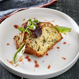 Κέικ με Φέτα και Μυρωδικά