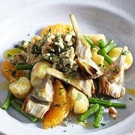 Πατατοσαλάτα με Aγκινάρες και Tarator Kαρυδιών