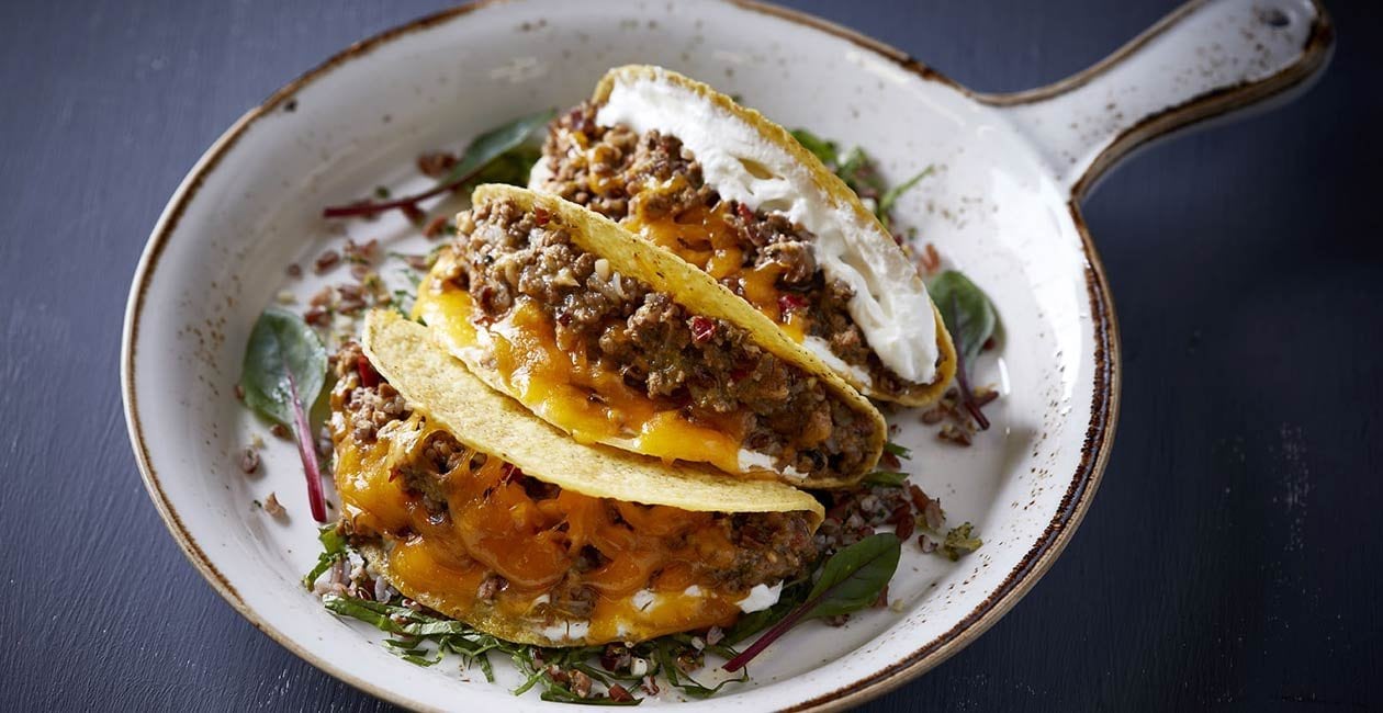 Τάκος με Chilli Con Carne και Κόκκινο Ρύζι με Αμύγδαλα και Μπρόκολο – - συνταγή Τάκος με Chilli Con Carne και Κόκκινο Ρύζι με Αμύγδαλα και Μπρόκολο – - συνταγή