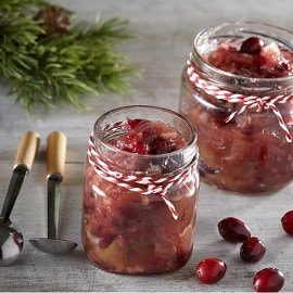 Χριστουγεννιάτικο  Chutney με Μήλα και Cranberries Χριστουγεννιάτικο  Chutney με Μήλα και Cranberries