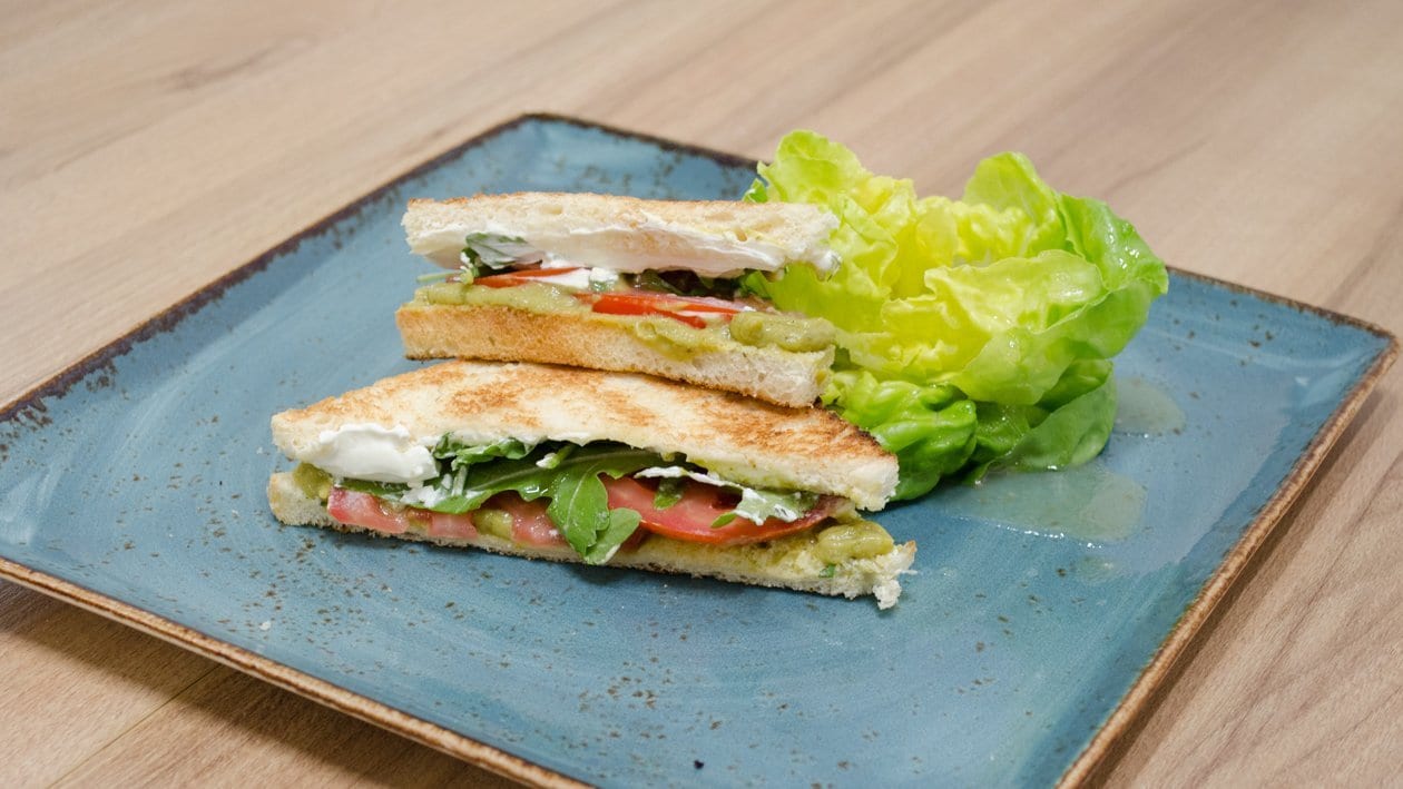 Sandwich με Πέστο και Τομάτα – - συνταγή