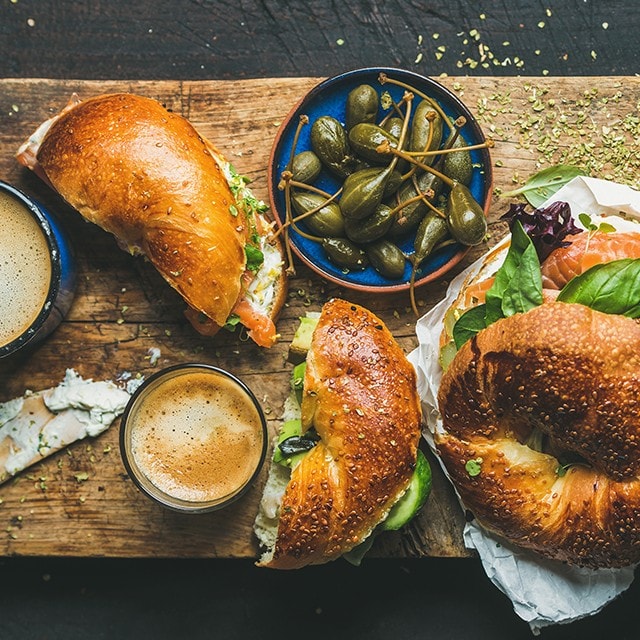 Bagel : η γευστική απόλαυση που έχει μόνο φίλους