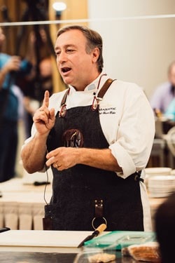 Chef Γιάννης Μπαξεβάνης